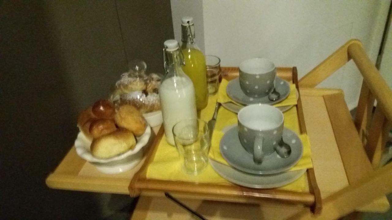 B&B Montecalvario 41 Napoli Dış mekan fotoğraf